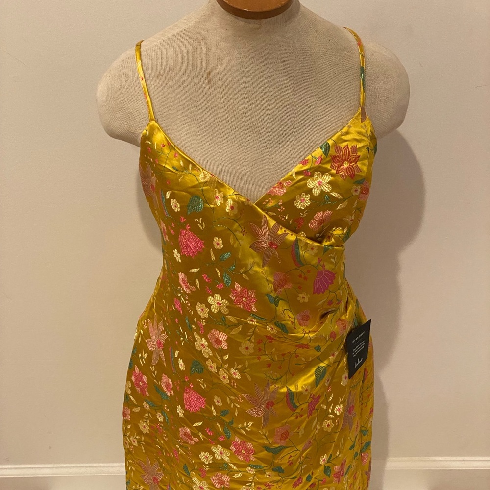 Lulu's Yellow Floral Mini Dress